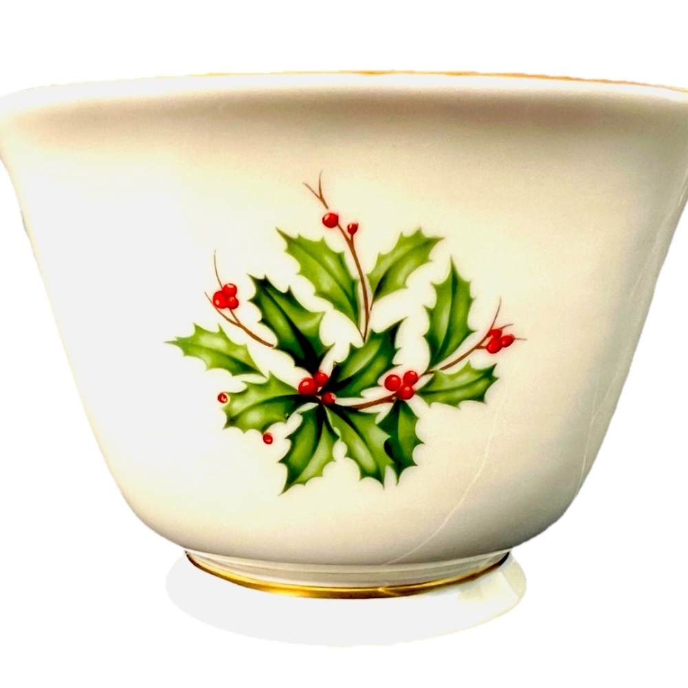 LENOX HOLIDAY TREAT BOWL Square Footed Candy Nut Dish USA Made 4.25 Tall! Mint!